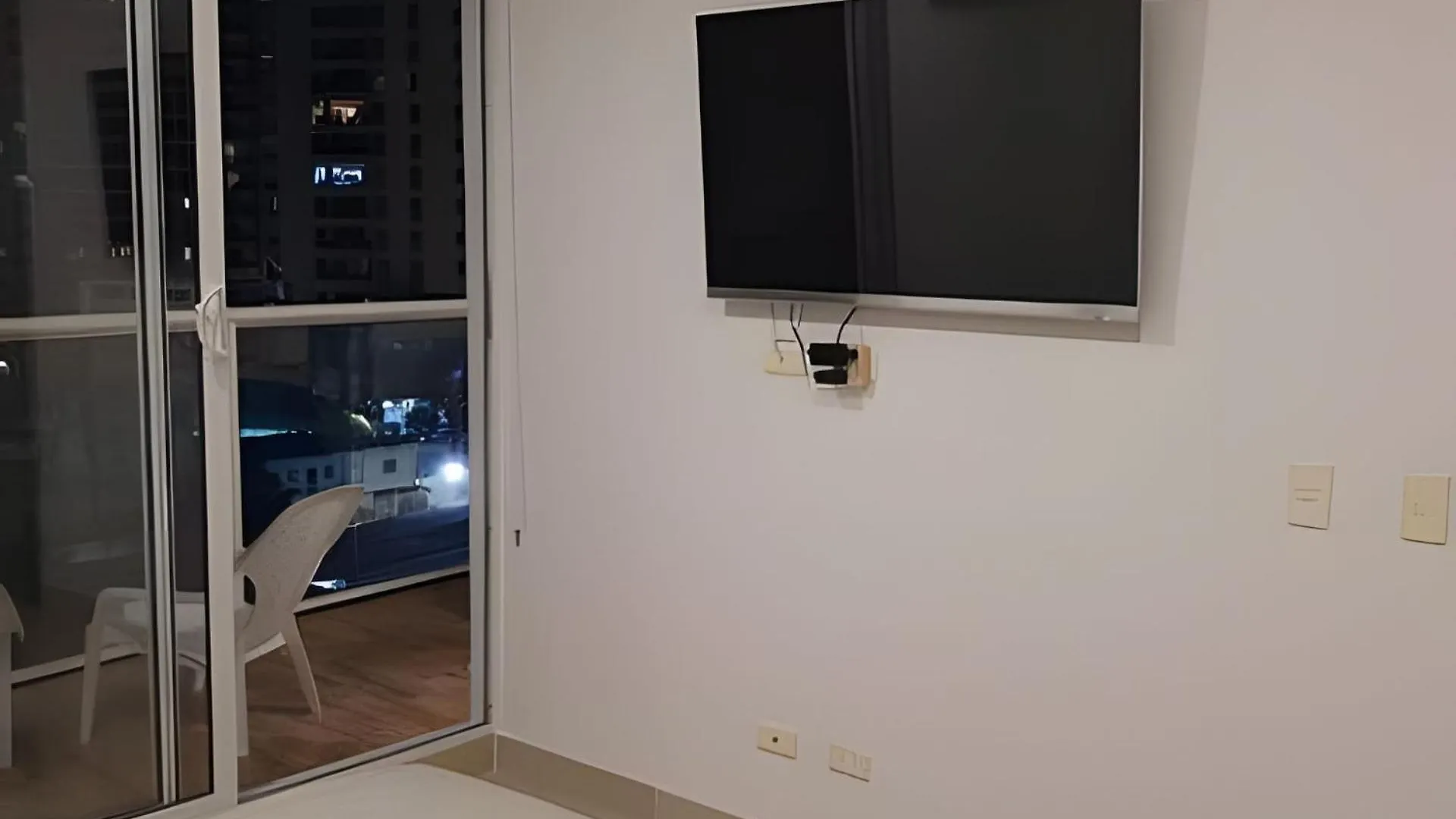 Apartamento 5* 1H Piscina y Spa, frente a playa Playa Salguero Santa Marta Colombia